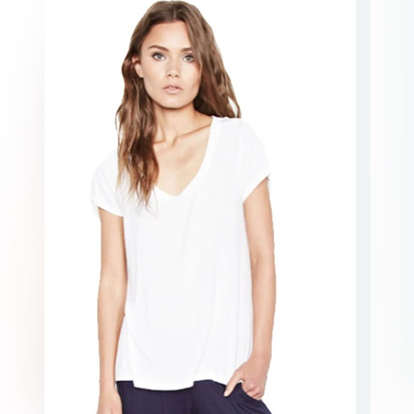 NWT MICHAEL LAUREN BUZZ SCOOP NECK HIGH LOW TEE White Medium - Picture 1 of 6